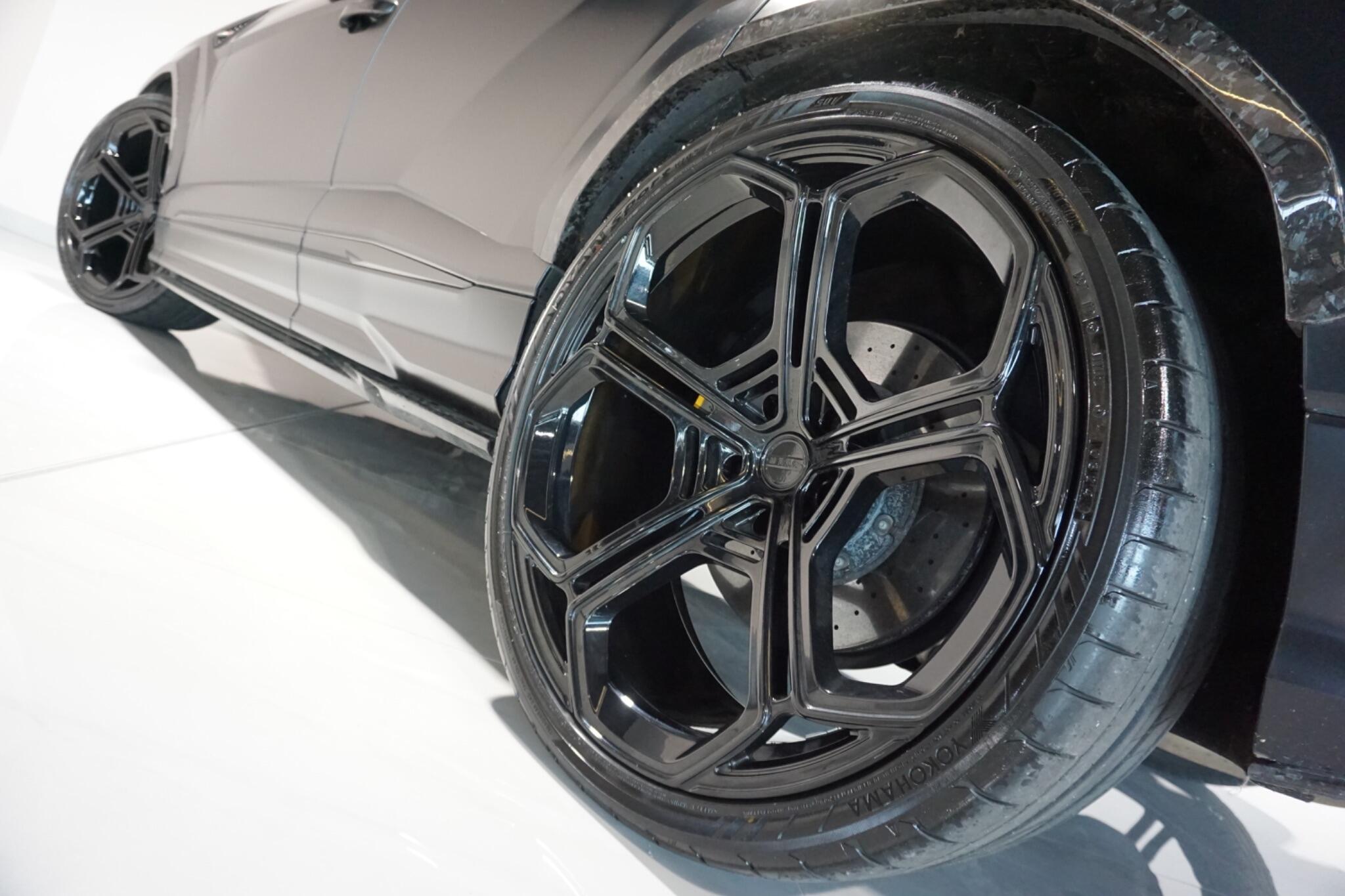 Lamborghini Urus 4.0 V8 BiTurbo SUV 5dr Petrol Auto 4WD Euro 6 (650 ps)